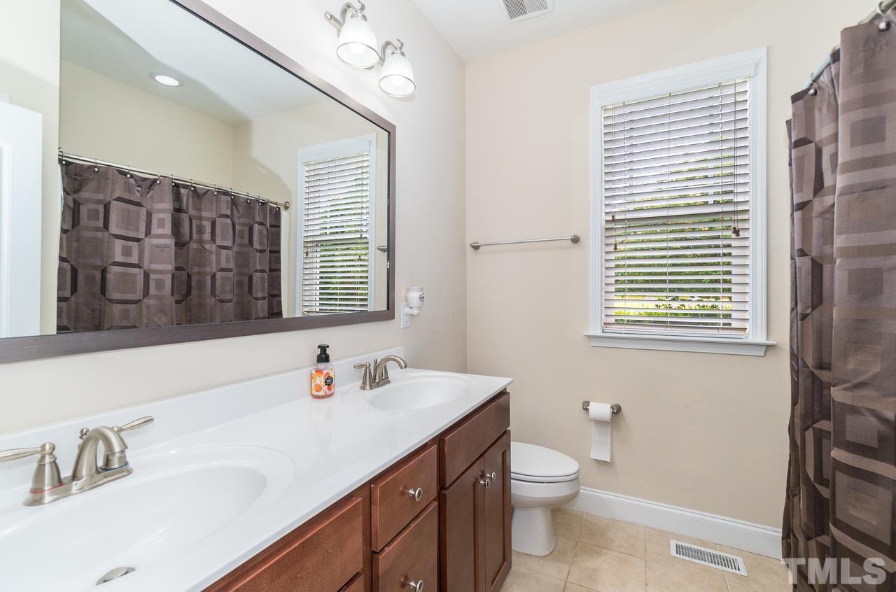 2701 Moorsfield Court Raleigh, NC 27604 - Photo 20 of 30