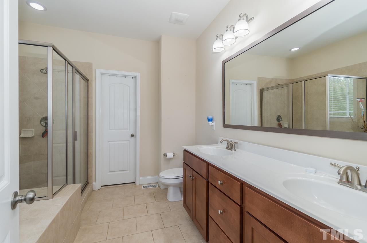 2701 Moorsfield Court Raleigh, NC 27604 - Photo 24 of 30