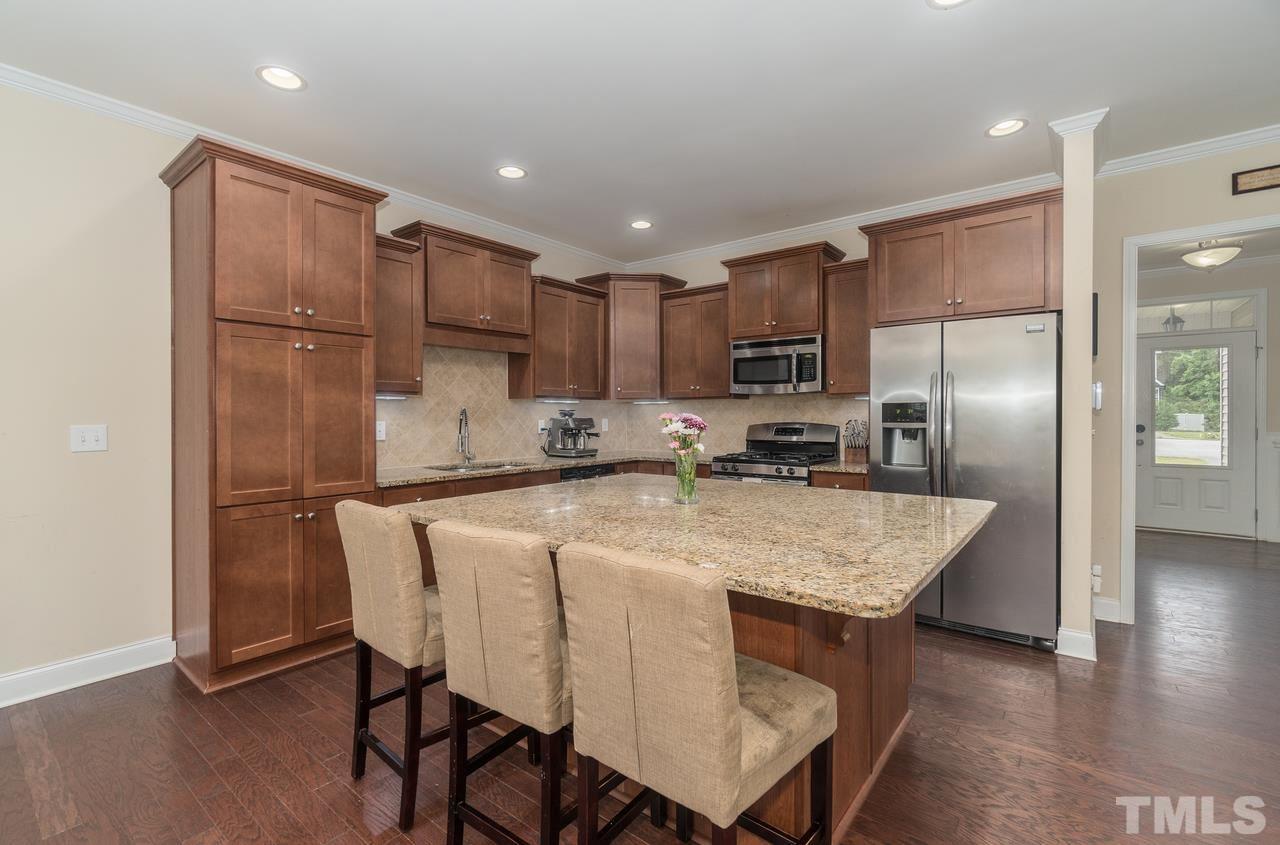 2701 Moorsfield Court Raleigh, NC 27604 - Photo 10 of 30