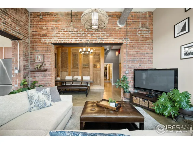 $580,000 | 2500 Walnut Street, Unit 201, Denver, CO 80205