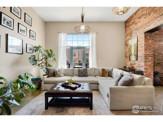 $580,000 | 2500 Walnut Street, Unit 201, Denver, CO 80205