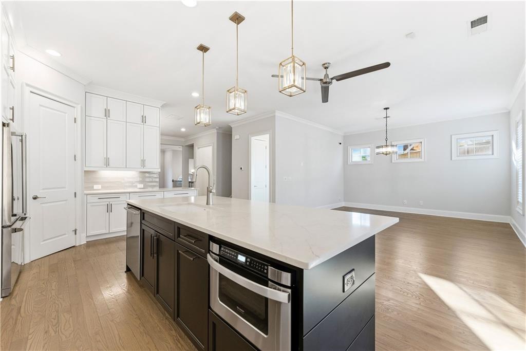 2131 Bellrick Road Northwest Atlanta, GA 30318 - Photo 17 of 57