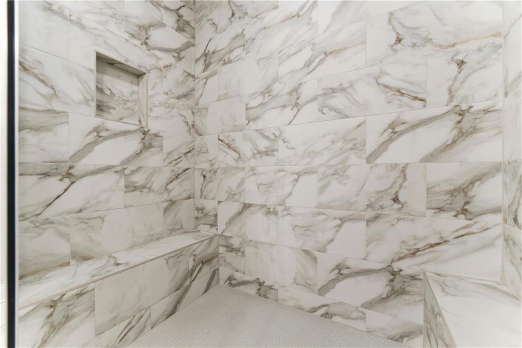 2131 Bellrick Road Northwest Atlanta, GA 30318 - Photo 35 of 57 a bathroom with a bathtub