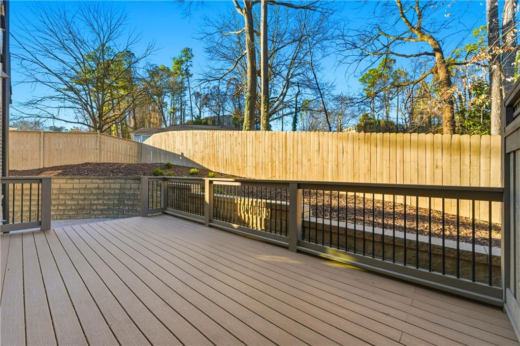 2131 Bellrick Road Northwest Atlanta, GA 30318 - Photo 45 of 57