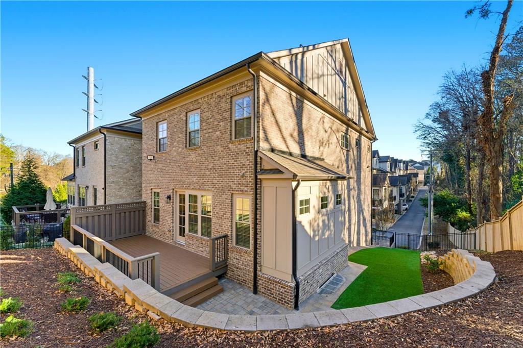 2131 Bellrick Road Northwest Atlanta, GA 30318 - Photo 47 of 57