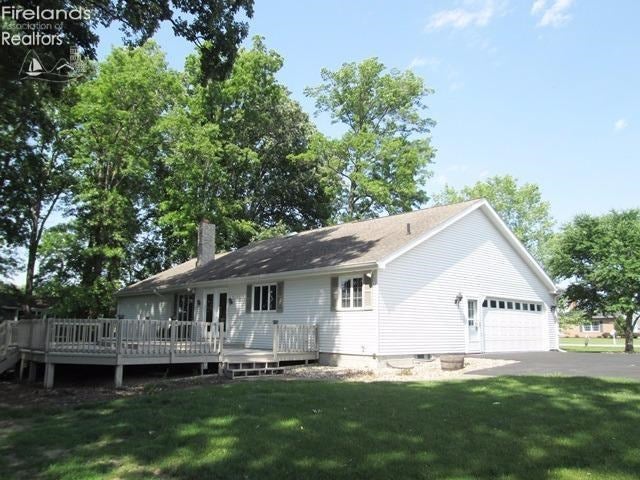 4091 Broadway Road Willard, OH 44890 - Photo 3 of 10 Gallery Image 3