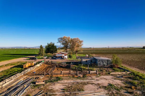 $365,000 | 625 North 300 West, Paul, ID 83347