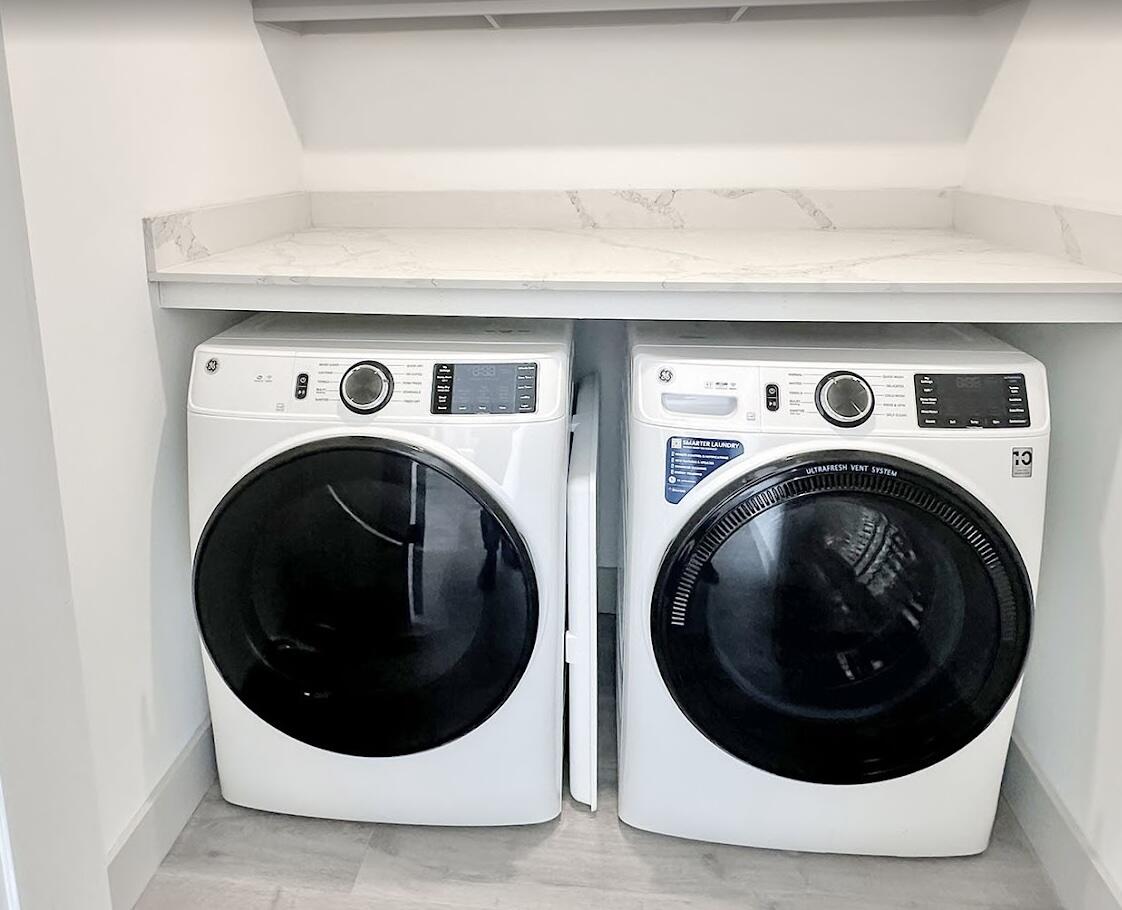 180 Patriots Point Road, Unit 203 Mount Pleasant, SC 29464 - Photo 11 of 21 washer dryer