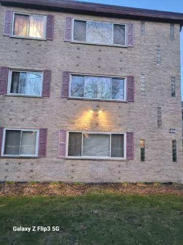 7227 North Ridge Boulevard, Unit 2A Chicago, IL 60645 - Photo 1 of 1