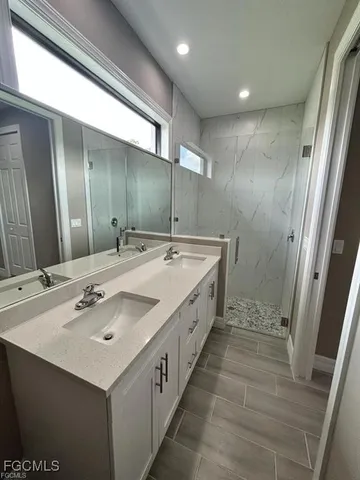 $2,650 | 4827 Everglades Boulevard North, Naples, FL 34120