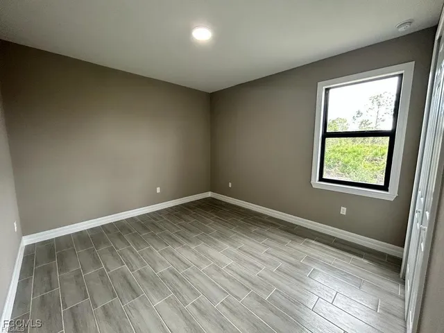 $2,650 | 4827 Everglades Boulevard North, Naples, FL 34120