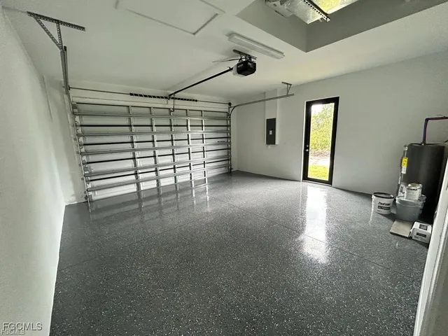 $2,650 | 4827 Everglades Boulevard North, Naples, FL 34120