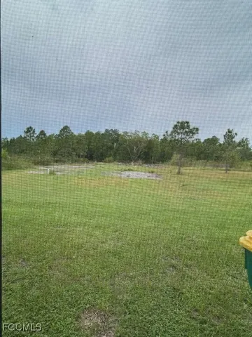 $2,650 | 4827 Everglades Boulevard North, Naples, FL 34120