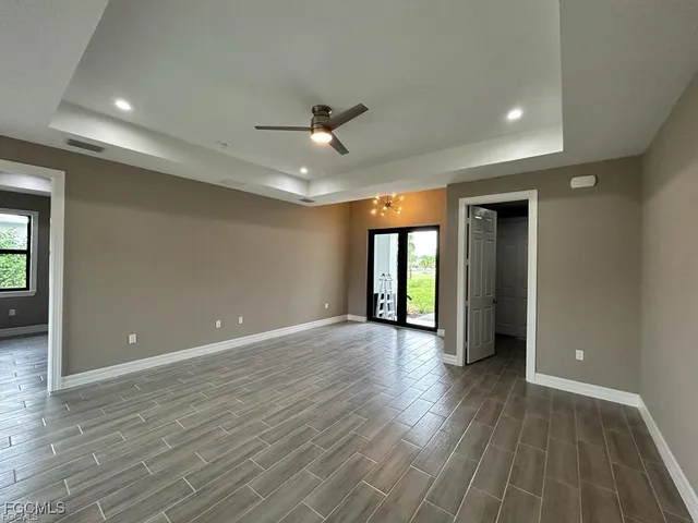 $2,650 | 4827 Everglades Boulevard North, Naples, FL 34120