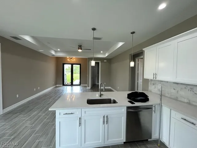 $2,650 | 4827 Everglades Boulevard North, Naples, FL 34120