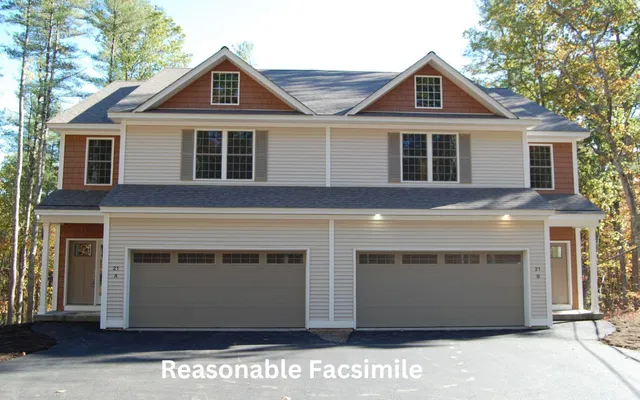 $585,000 | 33 A Griffin Road, Hudson, NH 03051