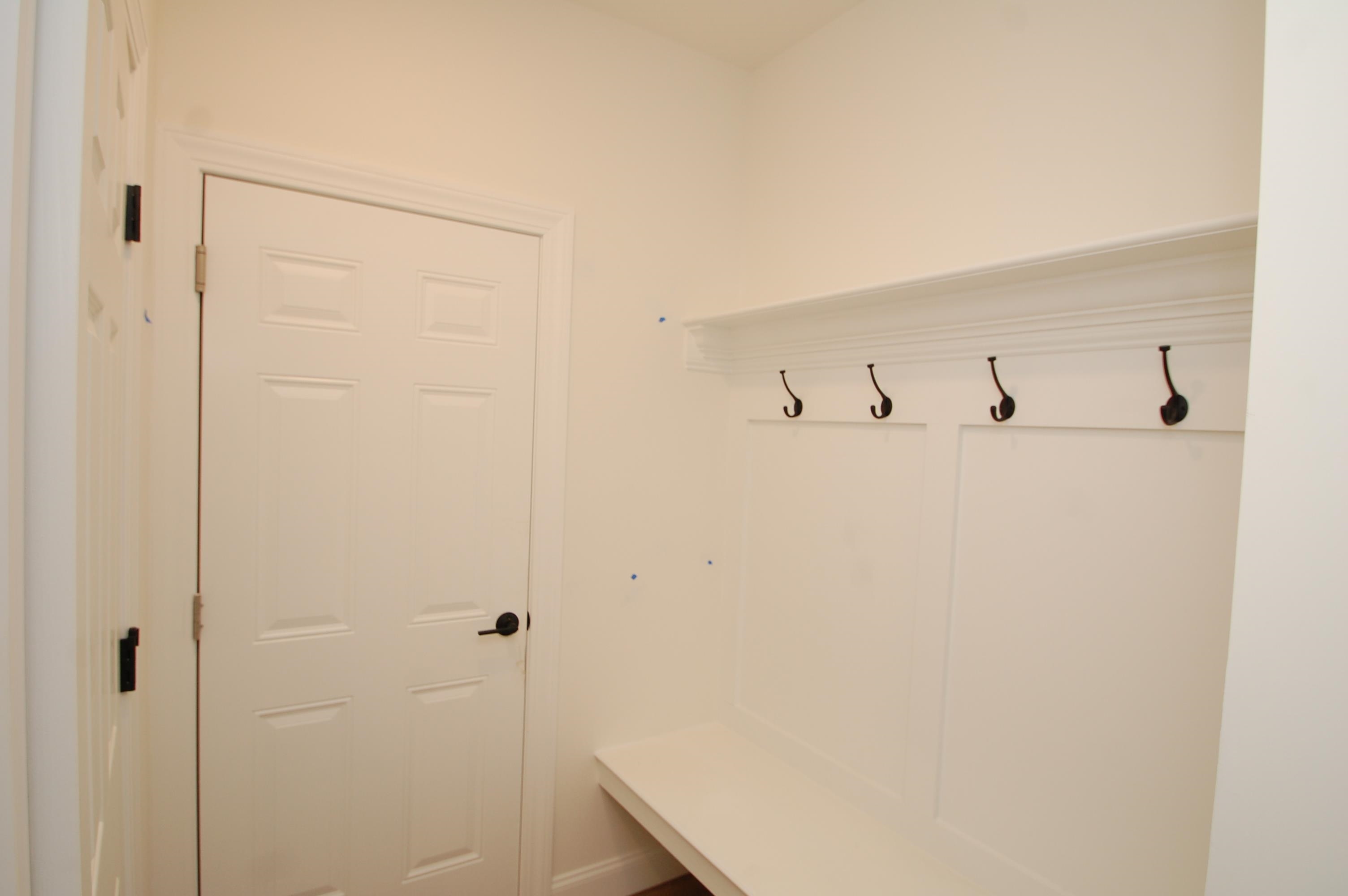 33 A Griffin Road Hudson, NH 03051 - Photo 13 of 16