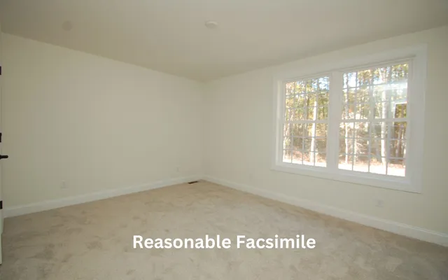 $585,000 | 33 A Griffin Road, Hudson, NH 03051