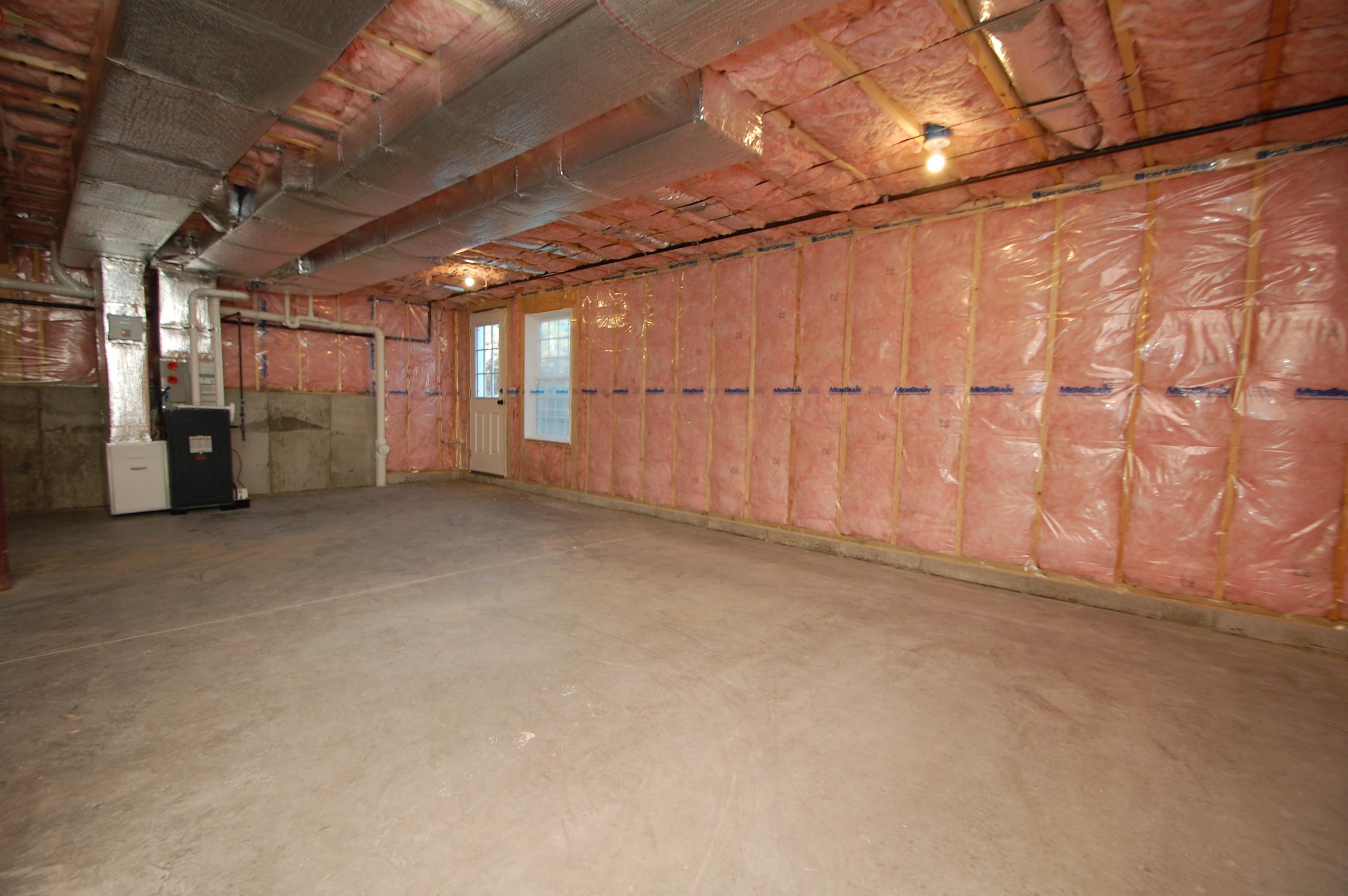 33 A Griffin Road Hudson, NH 03051 - Photo 16 of 16