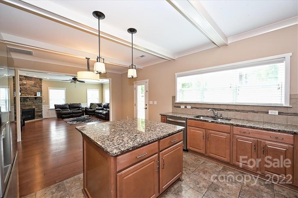 983 Forbes Road Indian Land, SC 29707 - Photo 8 of 48 Gallery Image 8