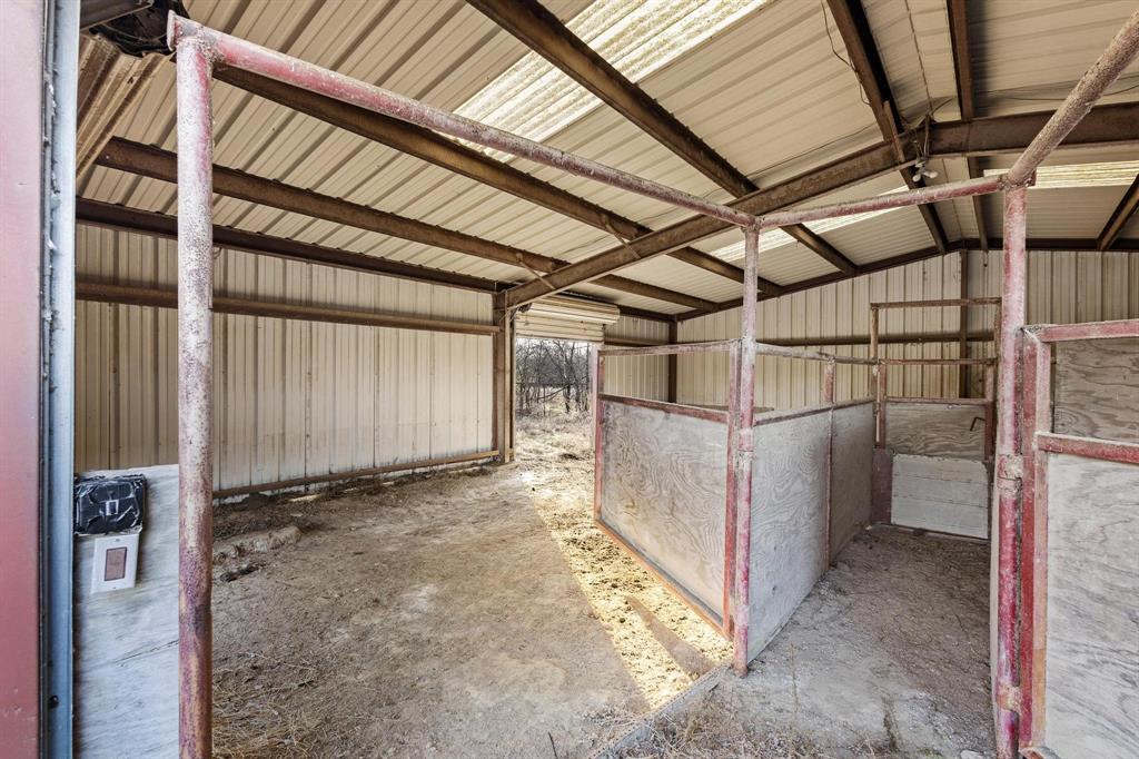 6243 Highway 276 Point, TX 75472 - Photo 17 of 40