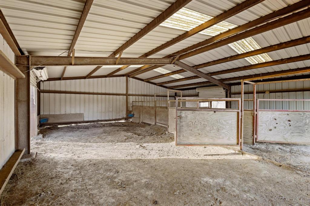 6243 Highway 276 Point, TX 75472 - Photo 18 of 40