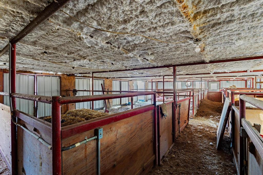 6243 Highway 276 Point, TX 75472 - Photo 19 of 40