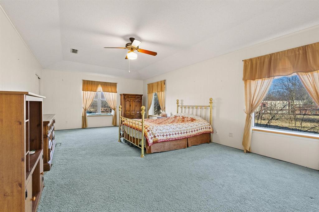 6243 Highway 276 Point, TX 75472 - Photo 37 of 40