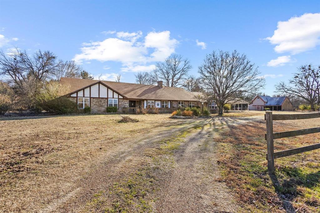 6243 Highway 276 Point, TX 75472 - Photo 5 of 40