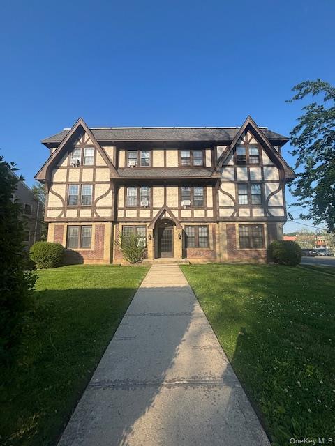28 West Neck Road, Unit 1D Huntington, NY 11743 - Photo 3 of 13