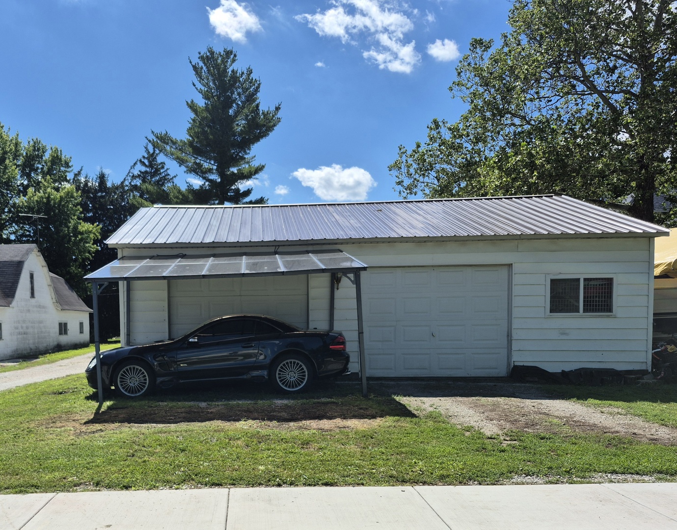 222 North Maple Street Cullom, IL 60929 - Photo 12 of 15