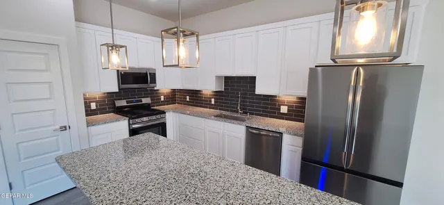 $325,000 | 12028 Iron Hollow Street, Socorro, TX 79927