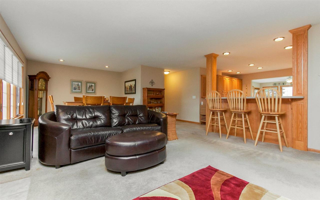 4100 Beverly Road Southwest Cedar Rapids, IA 52404 - Photo 6 of 25 Gallery Image 6