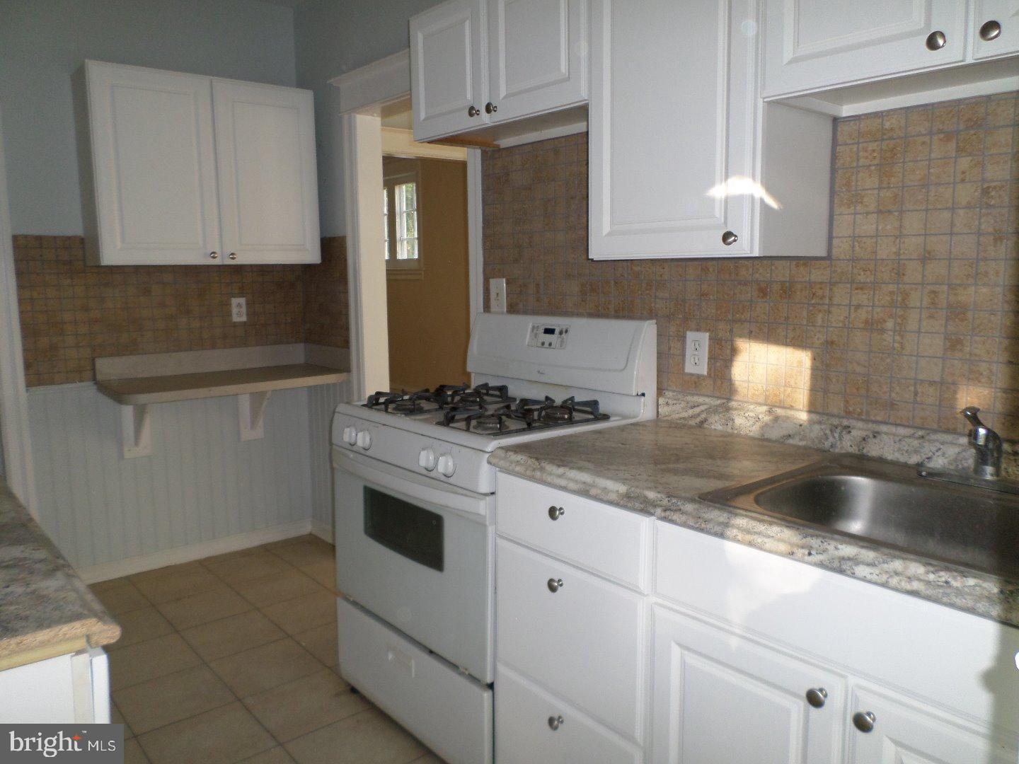 352 Church Road Cheltenham, PA 19027 - Photo 12 of 25 Kitchen