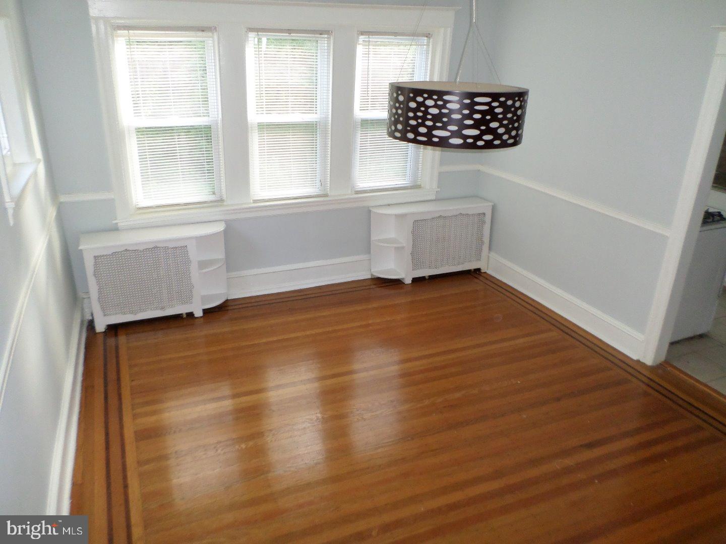 352 Church Road Cheltenham, PA 19027 - Photo 8 of 25 Dining Room