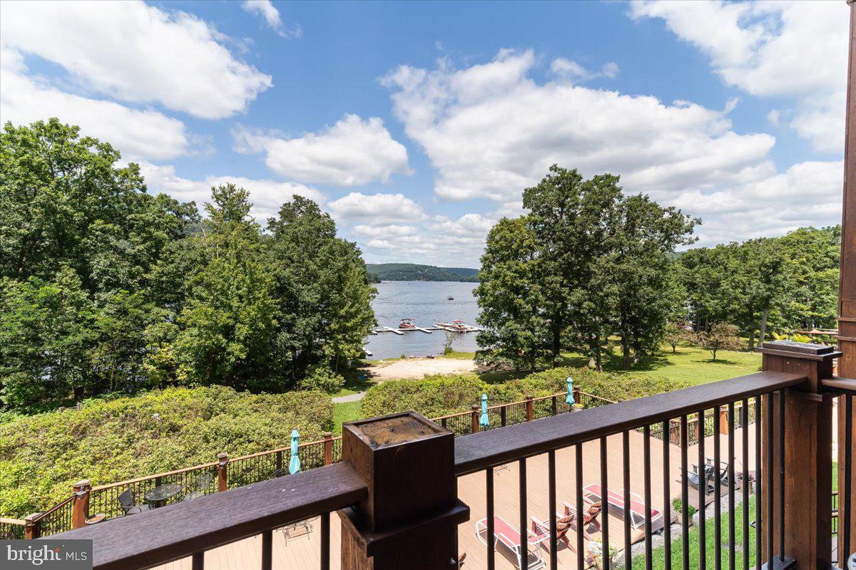 565 Glendale Road, Unit 213 Oakland, MD 21550 - Photo 1 of 24 Gallery Image 1