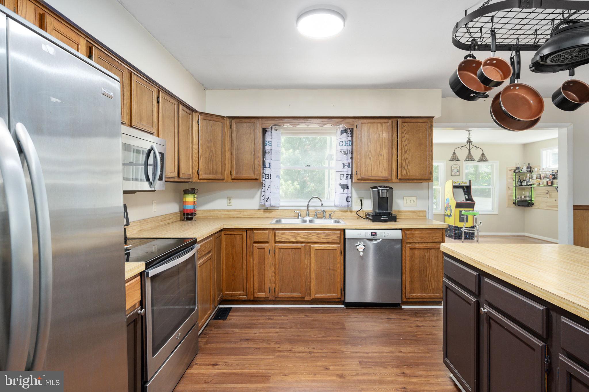 69 Storck Road Fredericksburg, VA 22406 - Photo 14 of 44 Large kitchen with plenty of storage