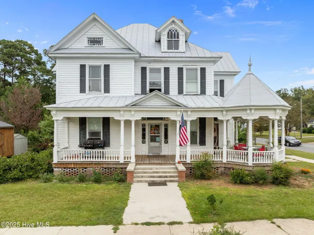 $194,900 | 675 Second Street, Ayden, NC 28513
