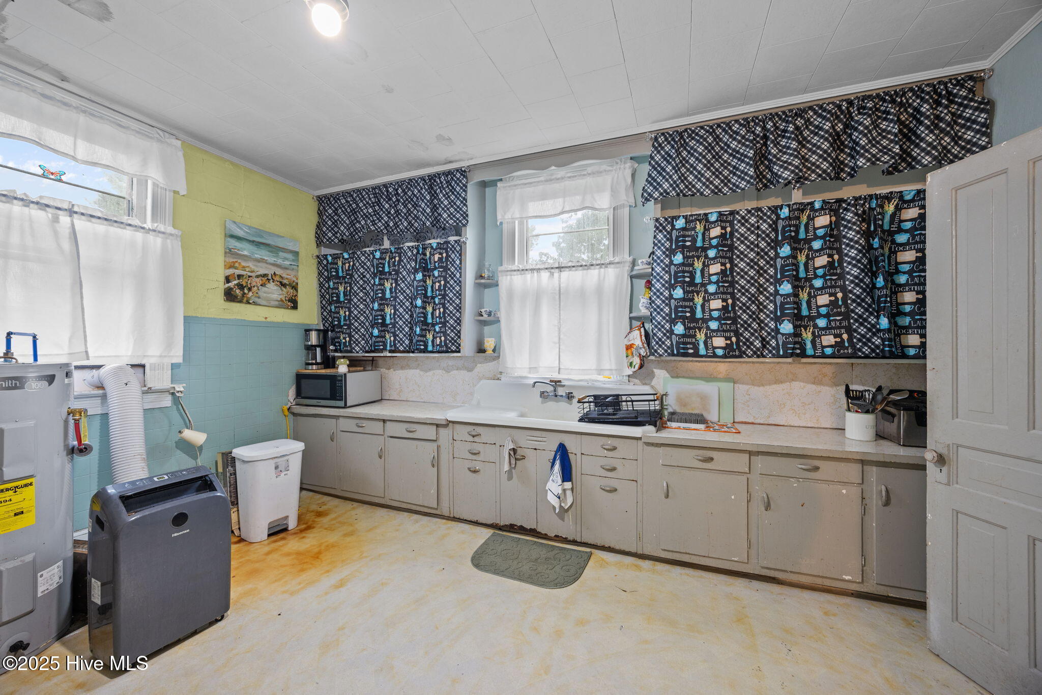 675 Second Street Ayden, NC 28513 - Photo 32 of 51 33-web-or-mls-BLS_0075