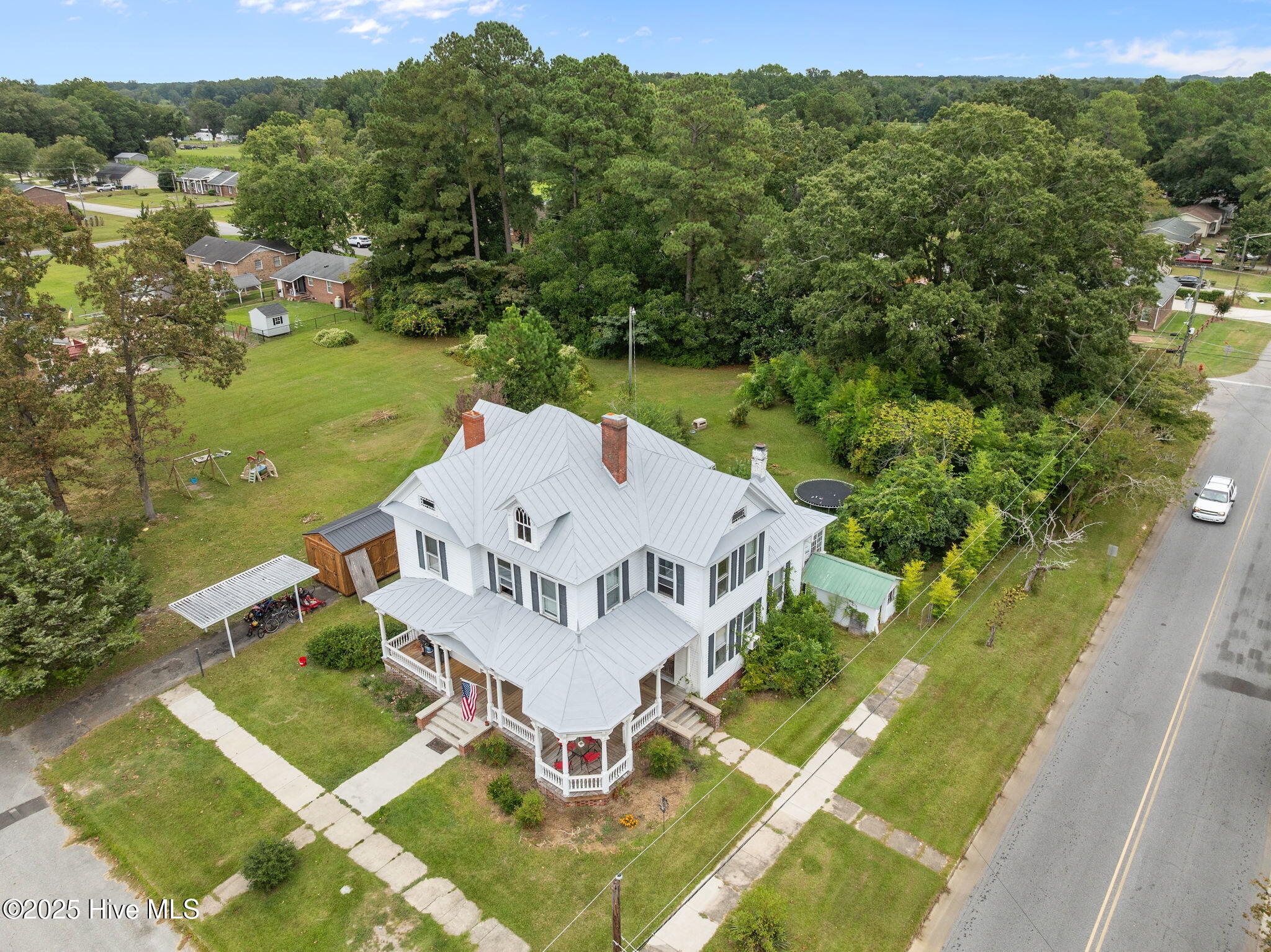 675 Second Street Ayden, NC 28513 - Photo 43 of 51 44-web-or-mls-DJI_0104