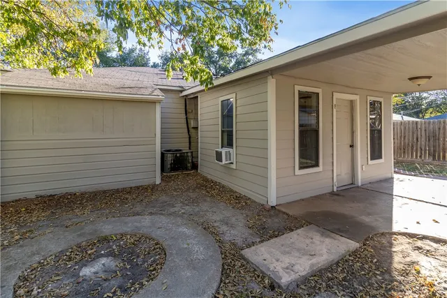 $1,550 | 1302 East 23rd Street, Bryan, TX 77803