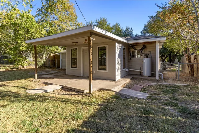 $1,550 | 1302 East 23rd Street, Bryan, TX 77803