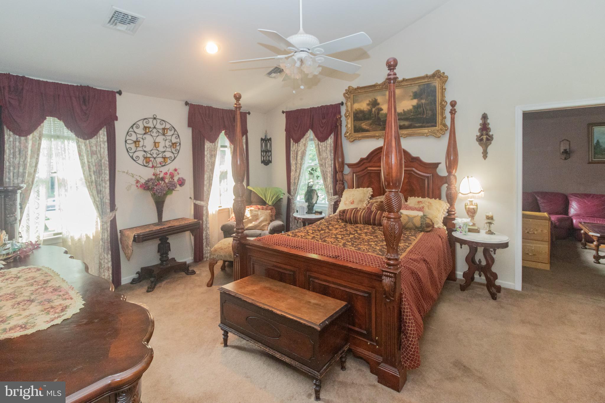 10 Laurel Tree Drive Westampton, NJ 08060 - Photo 23 of 58 Owners Suite