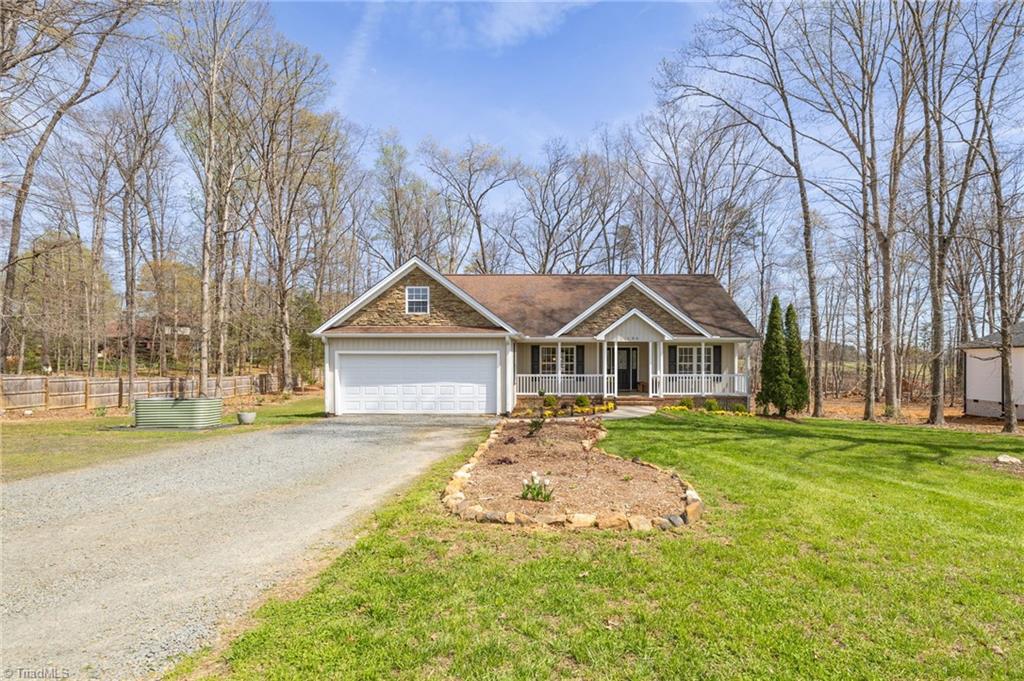 130 Bud Road Reidsville, NC 27320 - Photo 2 of 35