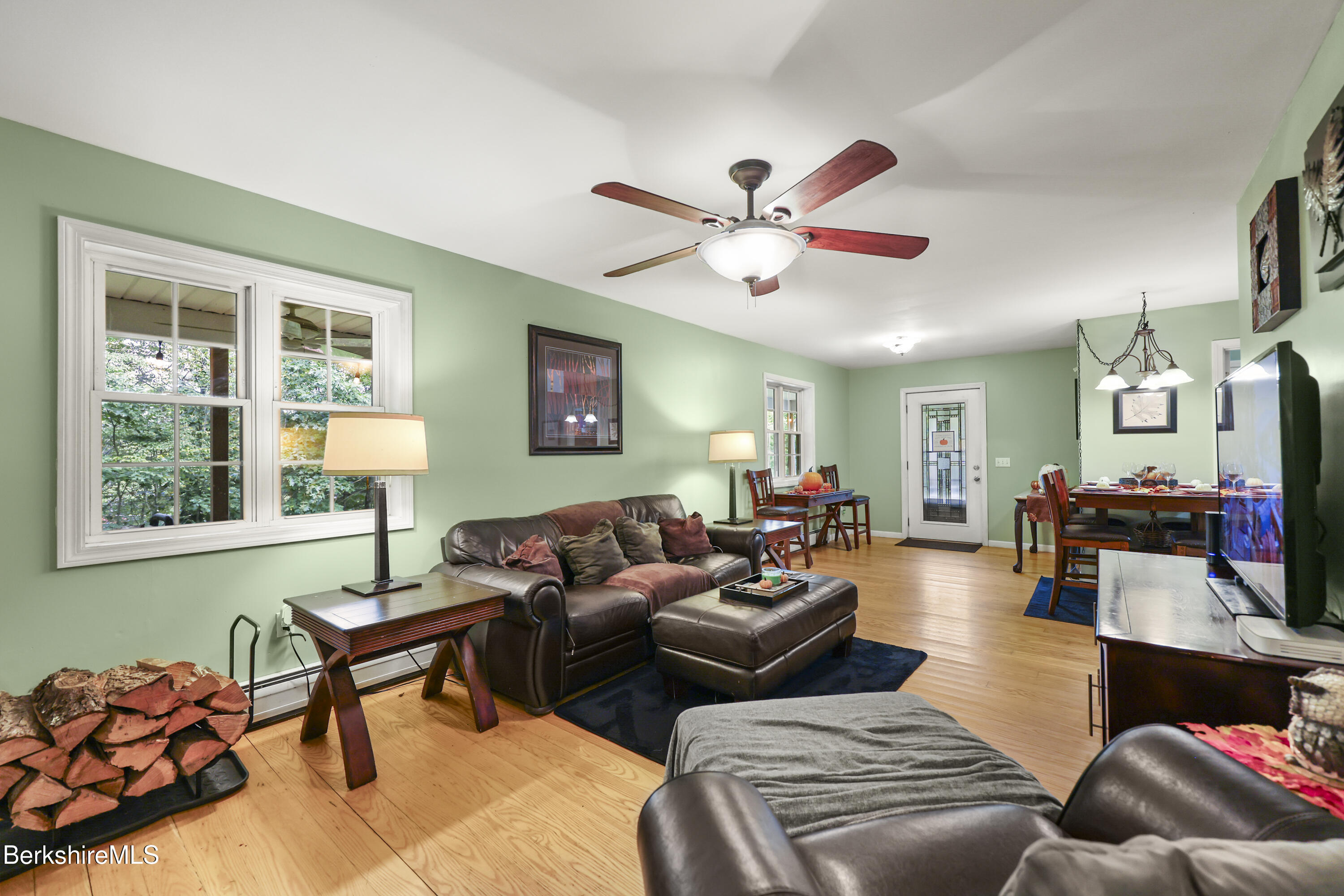 135 S Road Peru, MA 01235 - Photo 23 of 70 Living Room