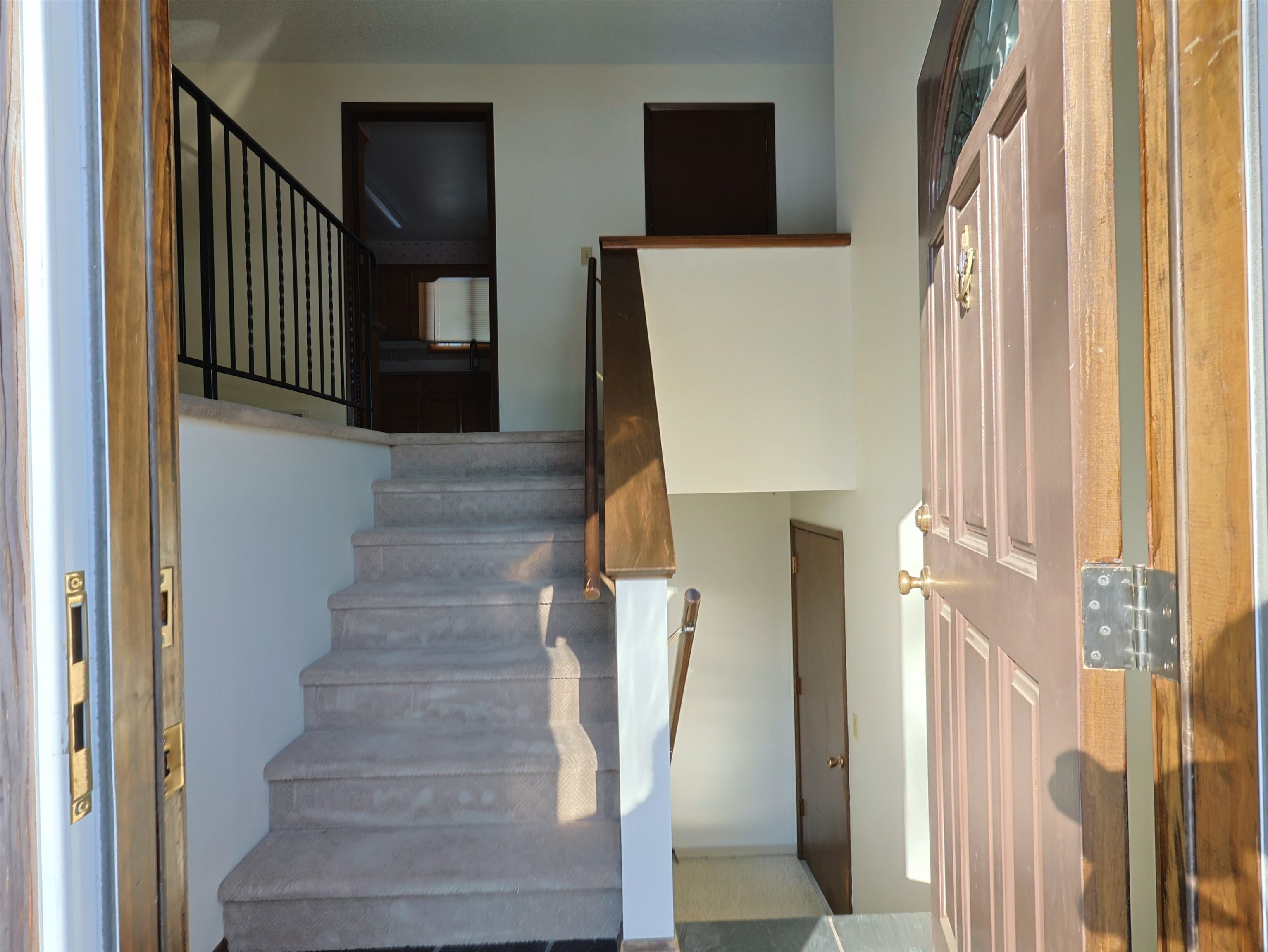 1002 Gary Street Cheney, WA 99004 - Photo 2 of 47