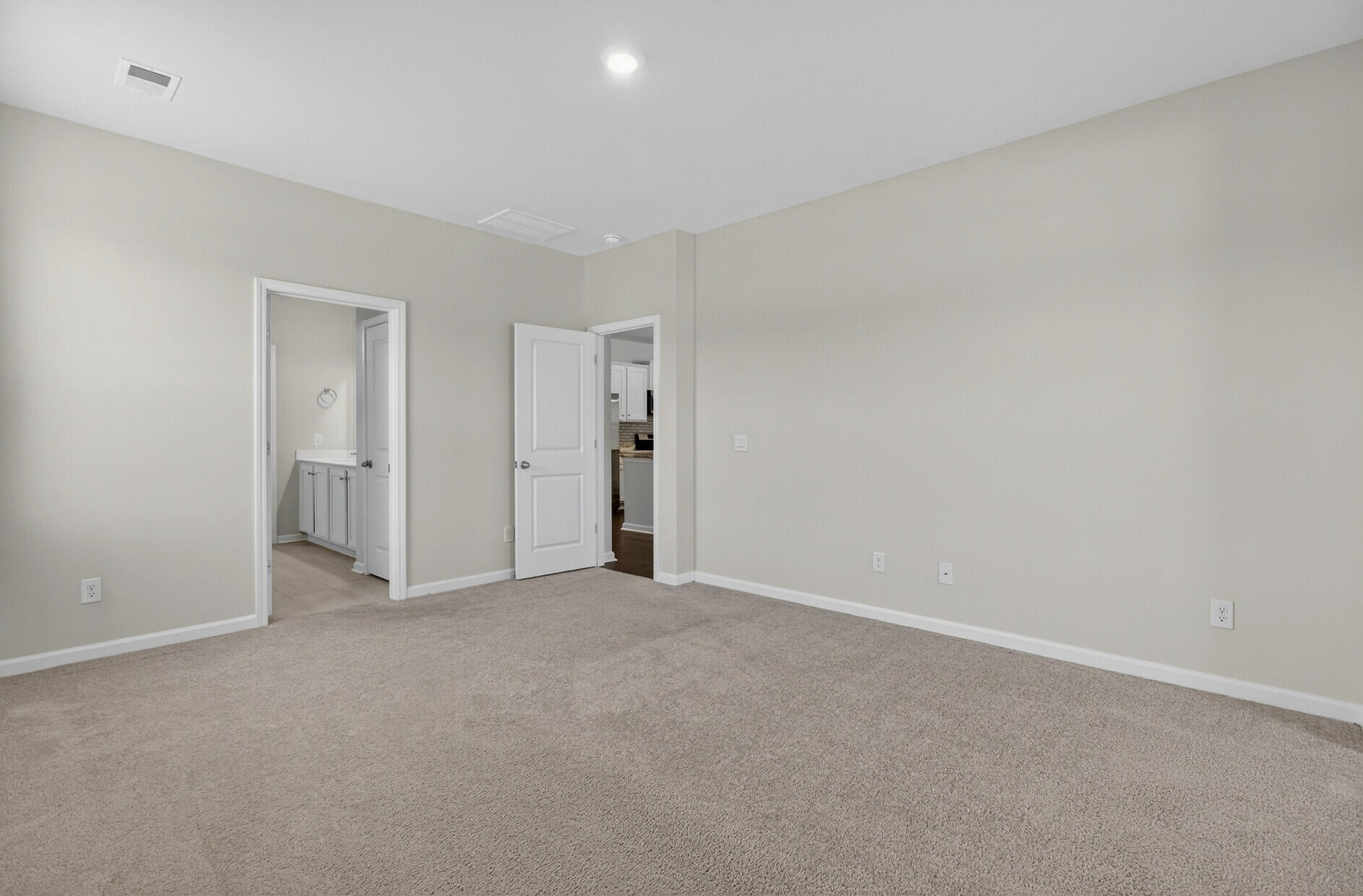 405 Canal Crossing Way Huger, SC 29450 - Photo 20 of 53