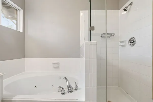 $289,900 | 59 North Avonlea Circle, The Woodlands, TX 77382