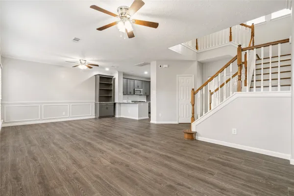 $289,900 | 59 North Avonlea Circle, The Woodlands, TX 77382