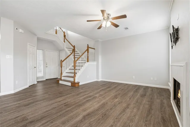 $299,900 | 59 North Avonlea Circle, The Woodlands, TX 77382